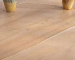 Table carrée 90 cm esprit bistrot en acacia 