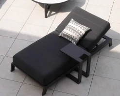 Table d'appoint design en aluminium gris anthracite 