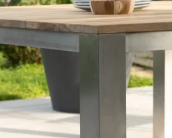 Table de jardin carrée 160 cm en teck 