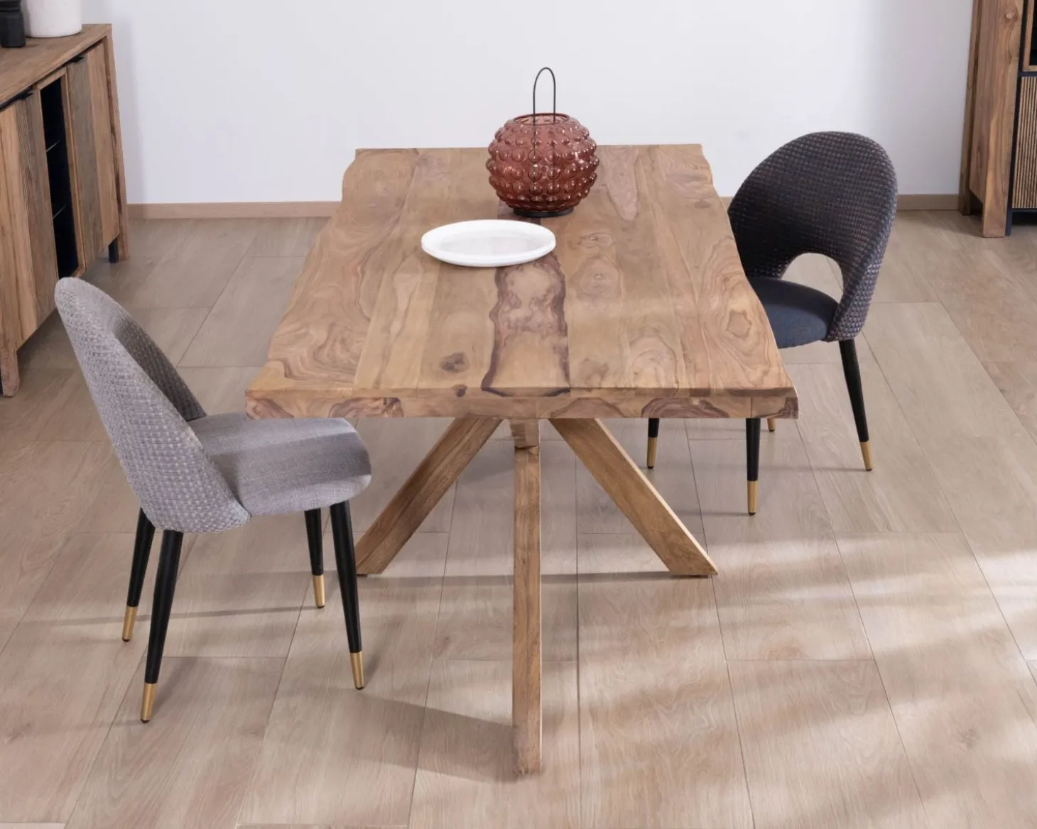Table de repas 180 cm plateau naturel et pieds croix "Enoa" 100% palissandre