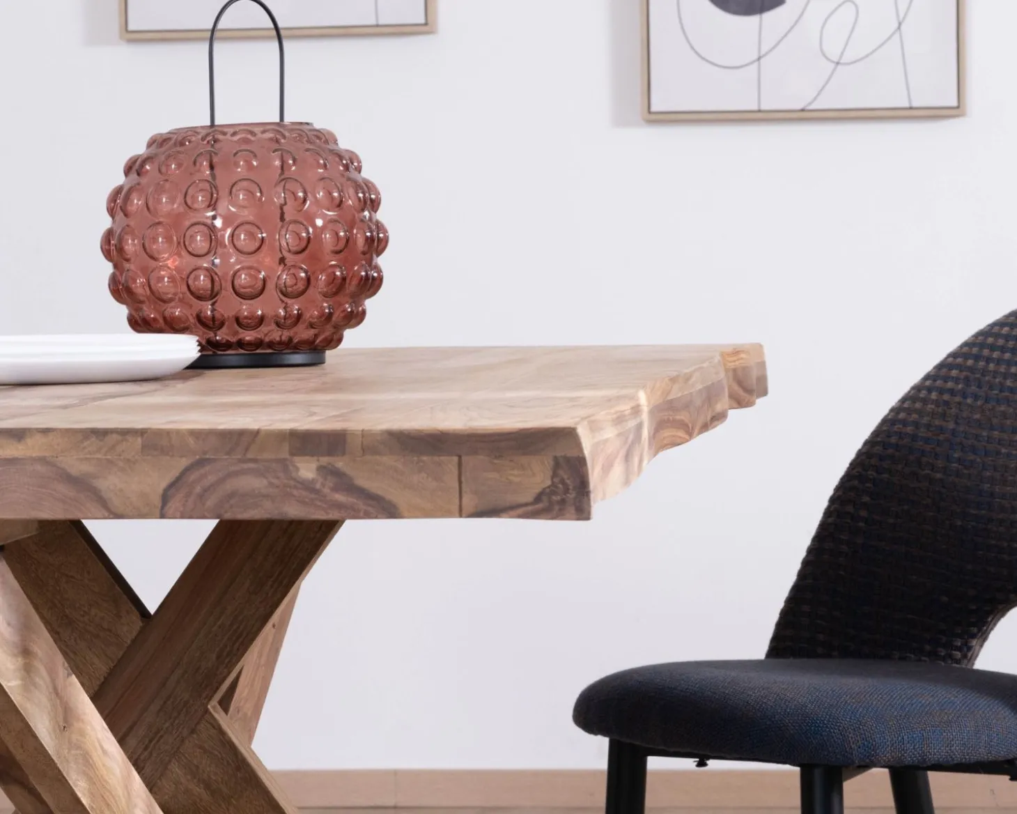 Table de repas 180 cm plateau naturel et pieds croix "Enoa" 100% palissandre