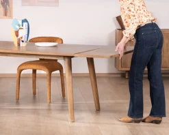 Table de repas extensible esprit rétro 180 cm en manguier massif naturel