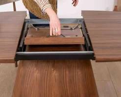 Table de repas extensible 160–200 cm teinte noyer 