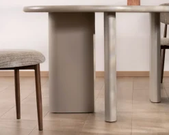Table de repas ovale 180 cm design moderne et épuré beige 