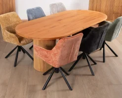 Table de repas ovale 220 cm et pieds ronds cannelés en chêne huilé 