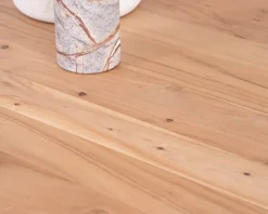 Table de repas rectangulaire 180 cm design scandinave "Alba" en acacia massif blanchi