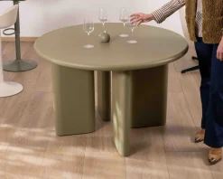 Table de repas ronde coloris vert sauge 