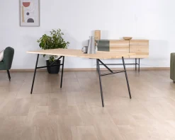 Table de repas style épuré japandi plateau bois pieds métal 
