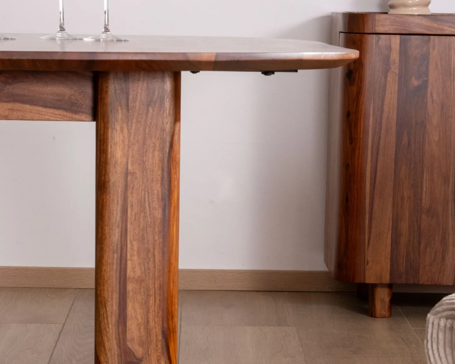 Table de salle à manger carrée en palissandre "Rosewood" 150 cm design rétro