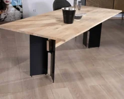 Table de salle à manger manguier massif 240cm piètement design bois et métal noir 