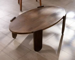 Table de salon ovale en manguier pieds cannelés 