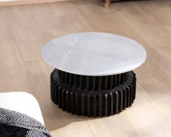Table de salon ronde en bois recyclé et plateau en pierre claire 