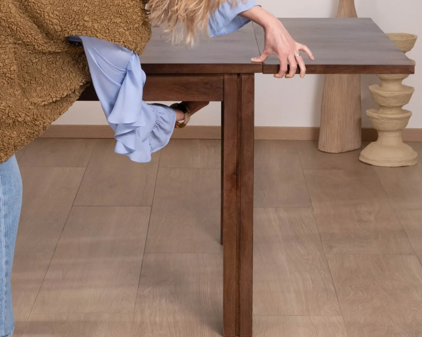 Table extensible en manguier massif teinte noyer "Sicora" 180 à cm esprit zen