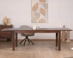 Table extensible en manguier massif teinte noyer