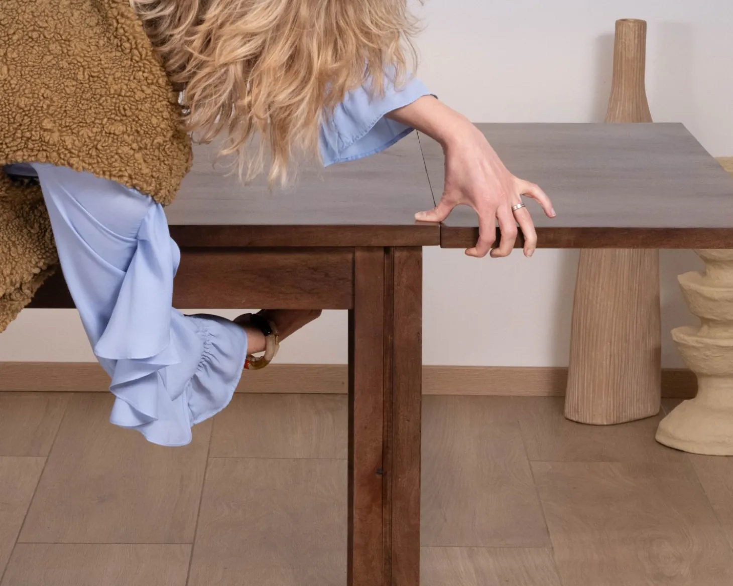 Table extensible en manguier massif teinte noyer "Sicora" 180 à cm esprit zen