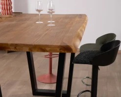 Table haute style atelier en teck recyclé massif “Lasia” avec piètement métal noir en U