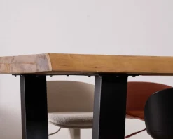Table haute style atelier en teck recyclé massif “Lasia” avec piètement métal noir en U