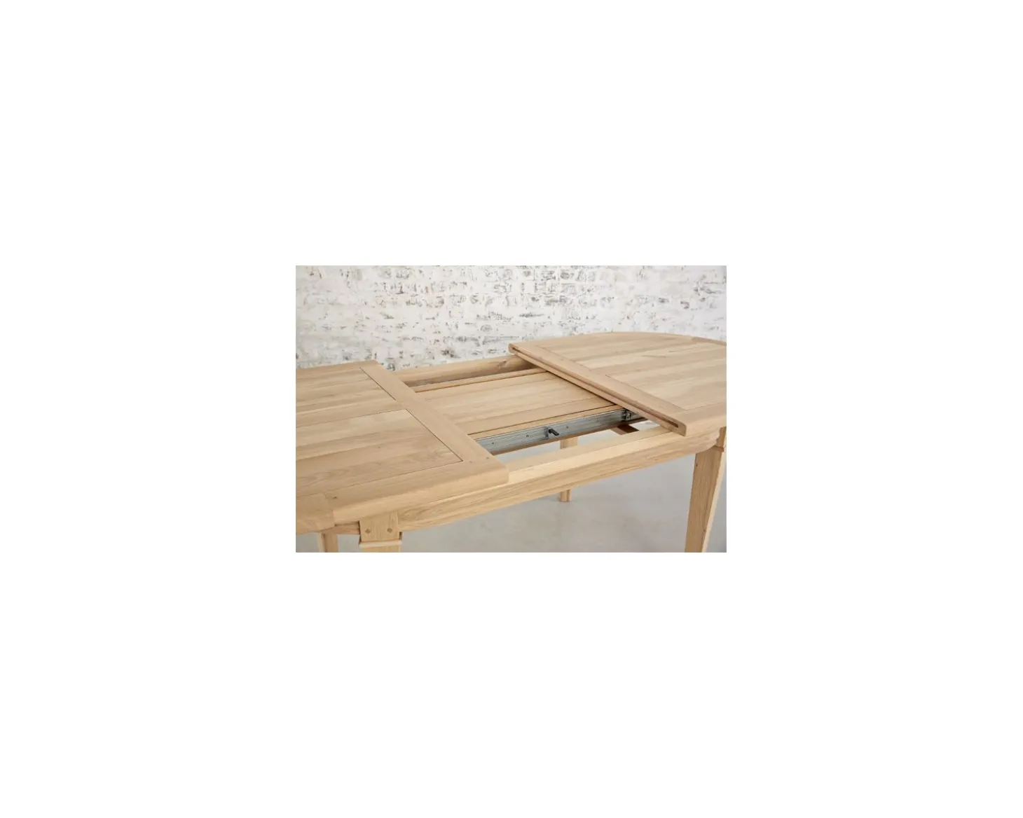Table ovale en chêne massif avec allonges "Artisan"