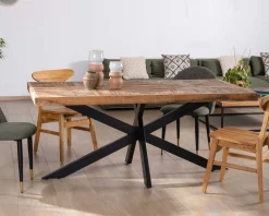 Table rectangulaire 180cm acacia finition chevrons piètement métal mikado 