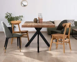 Table rectangulaire 180cm acacia finition chevrons piètement métal mikado 