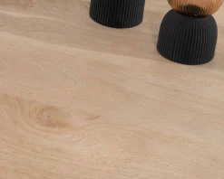 Table rectangulaire manguier massif 200cm bords biseautés noirs et pieds métal 3D 