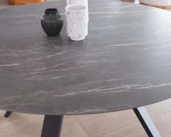 Table ronde noire en céramique et aluminium 
