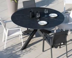 Table ronde noire en céramique et aluminium 