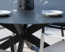 Table ronde noire en céramique et aluminium 