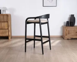 Tabouret de bar noir design avec dosseret bois et assise rembourrée 