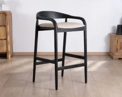 Tabouret de bar noir design avec dosseret bois et assise rembourrée 