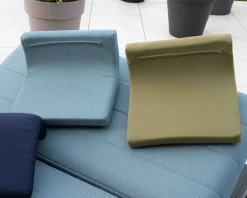 Têtière en tissu bleu pour chaise longue 