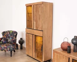 Vaisselier contemporain acacia et liserés noirs 